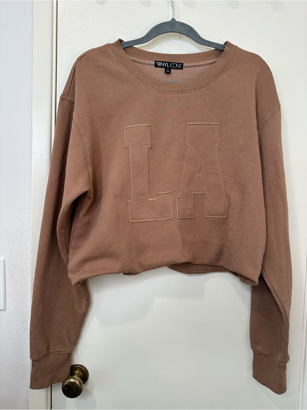 VINYL ICONS LA Cropped Trendy Sweatshirt -  Brown